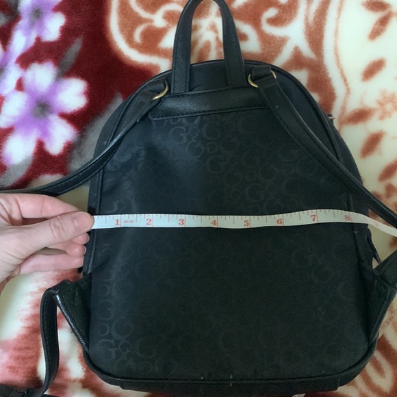 Guess backpack - Picture 5 of 5